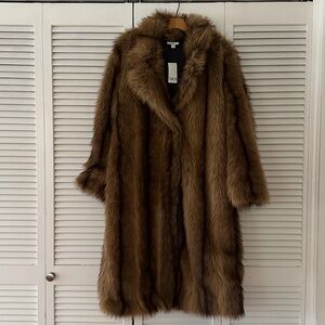 NWT Oversized Faux Fur Coat sz Large Brown Strip